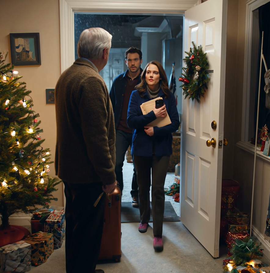 A menyem gúnyosan rávágta: „Ha olyan okos vagy, akkor fizesd a számláidat!”, és a fiam beleegyezett. Fogalmuk sem volt róla, hogy évek óta csendben fedezem a háztartásuk összes nagyobb kiadását. Azon az estén elköltöztem. Egy hónappal később pánikba esve felhívott, és megkérdezte: „Mit csináltál?” A válaszomtól szóhoz sem jutott…