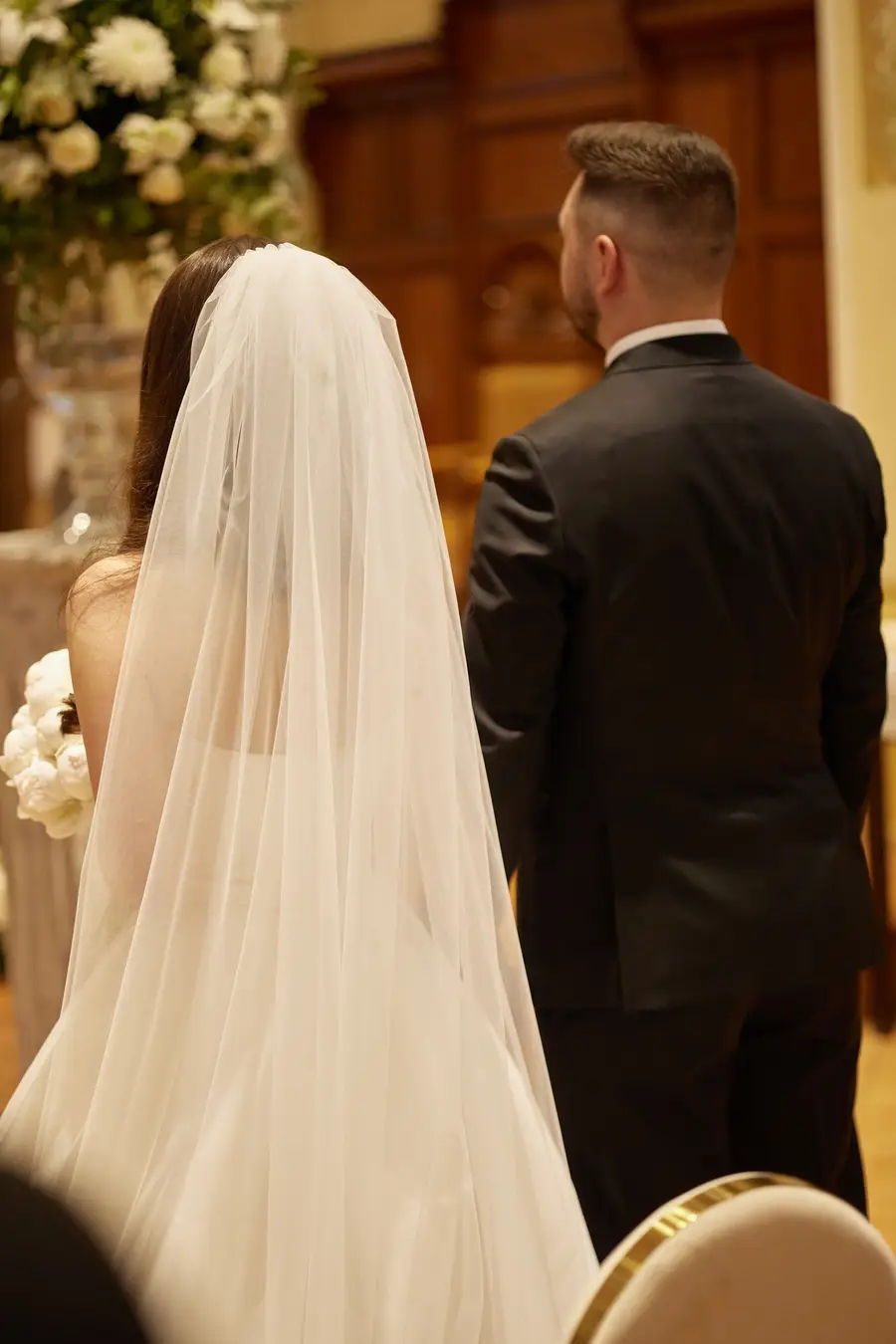 Esküvői pohárköszöntőjéből reflektorfényt csinált nyolc hónapja együtt élő exe tiszteletére – aztán elhallgatott a zene.