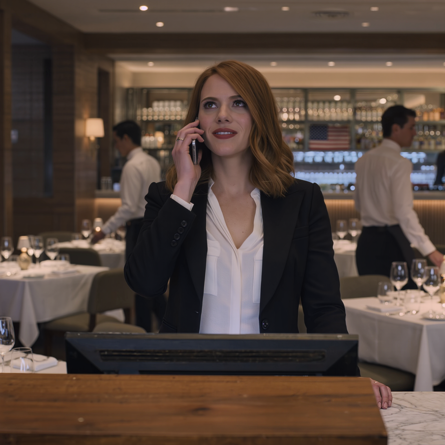 Az anyósom lefoglalta az éttermemet egy buli megrendezésére, és szándékosan nem engedett eljönni. Amikor az eladó felhívott, pontosan egyetlen mondatot mondtam: „Mindent lemondani.” Pánikba esett: „De asszonyom, ez egy 42 000 dolláros rendezvény…” Amíg az anyósom rá nem jött, hogy én birtoklom az éttermet, a catering céget és minden beszállítót, akit felbérelnek… addigra már túl késő volt.